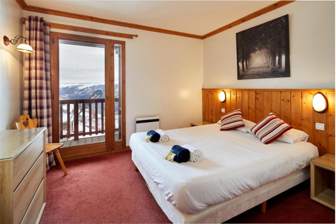 Hotel La Foret Пезе-Нанкруа Экстерьер фото